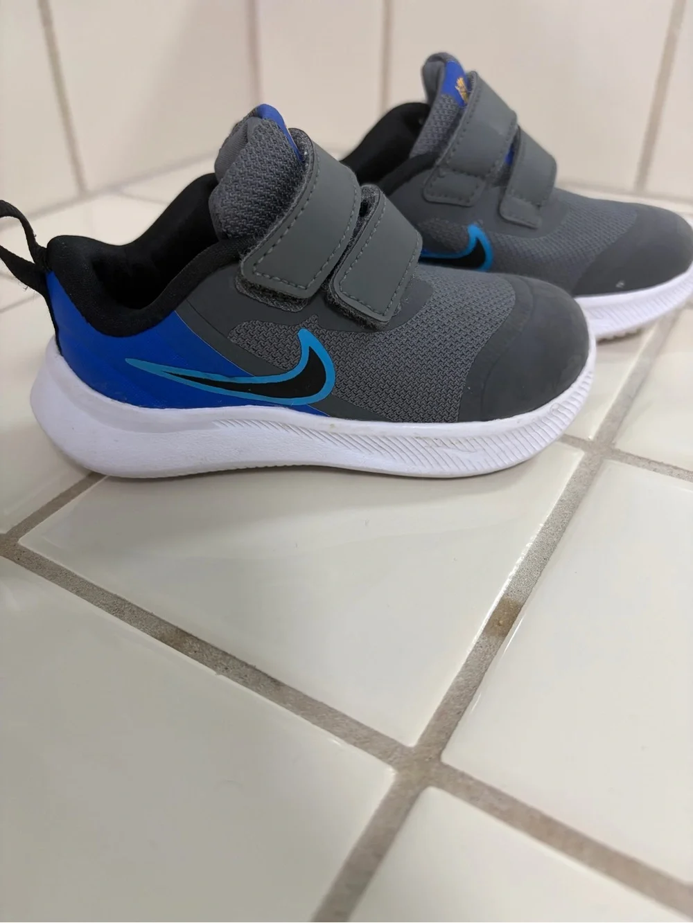 Nike Kids Gray and Blue Velcro Sneakers